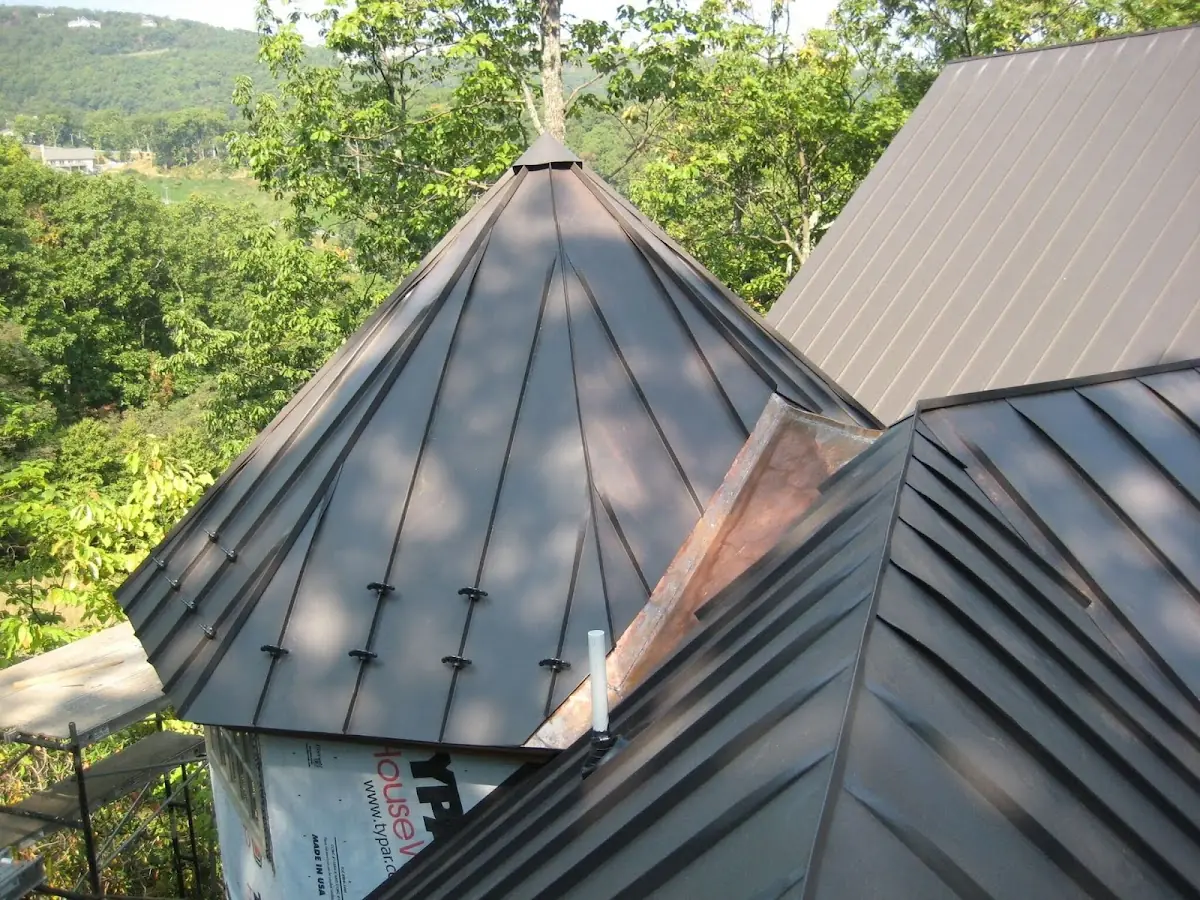 Professional Roof Tarp Installation by Craftsman Roofing in Nestleway Acres